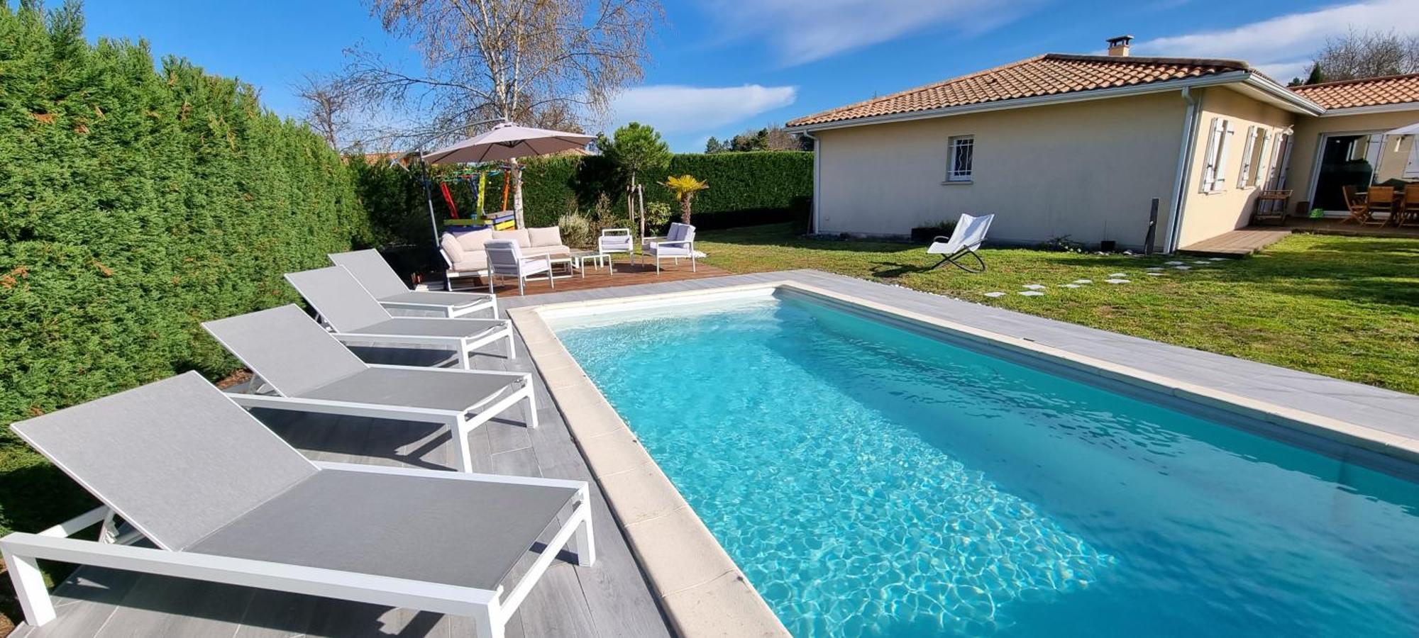 Ares, Villa Mapouchet, Piscine Bagian luar foto